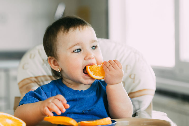 Bổ sung vào chế độ ăn của bé nhóm thực phẩm giàu vitamin và dinh dưỡng
