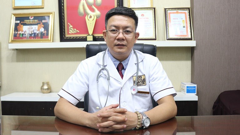 Lương y Đỗ Minh Tuấn - vị thầy thuốc chữa liệt dương bằng YHCT “mát tay”