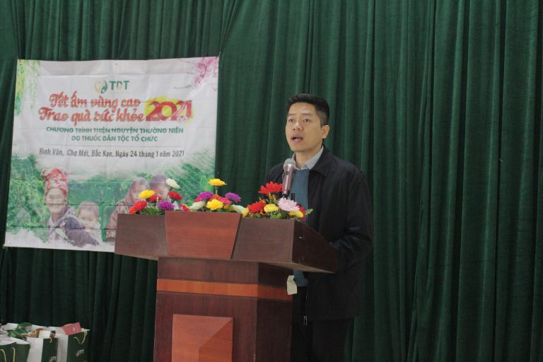 Ông Nguyễn Quang Hưng phát biểu trong buổi thiện nguyện