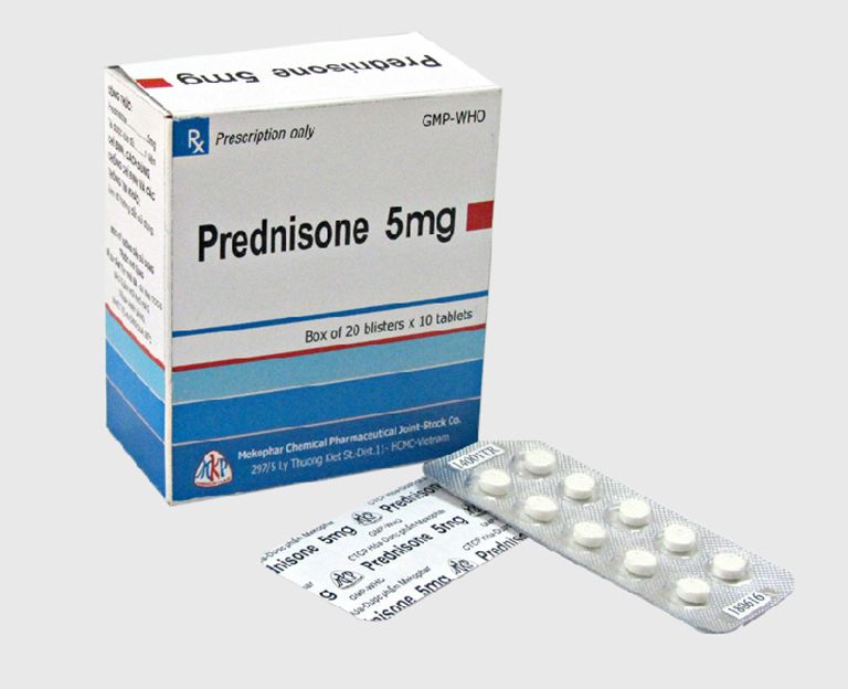 Prednisone là thuốc giảm đau khởi động mạnh cần được sử dụng theo hướng dẫn của bác sĩ