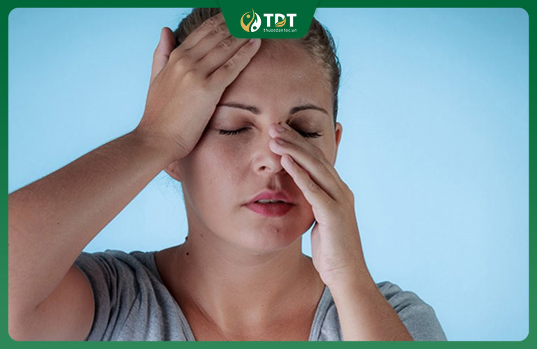Bệnh viêm mũi xoang xuất tiết do nhiều nguyên nhân khác nhau gây ra